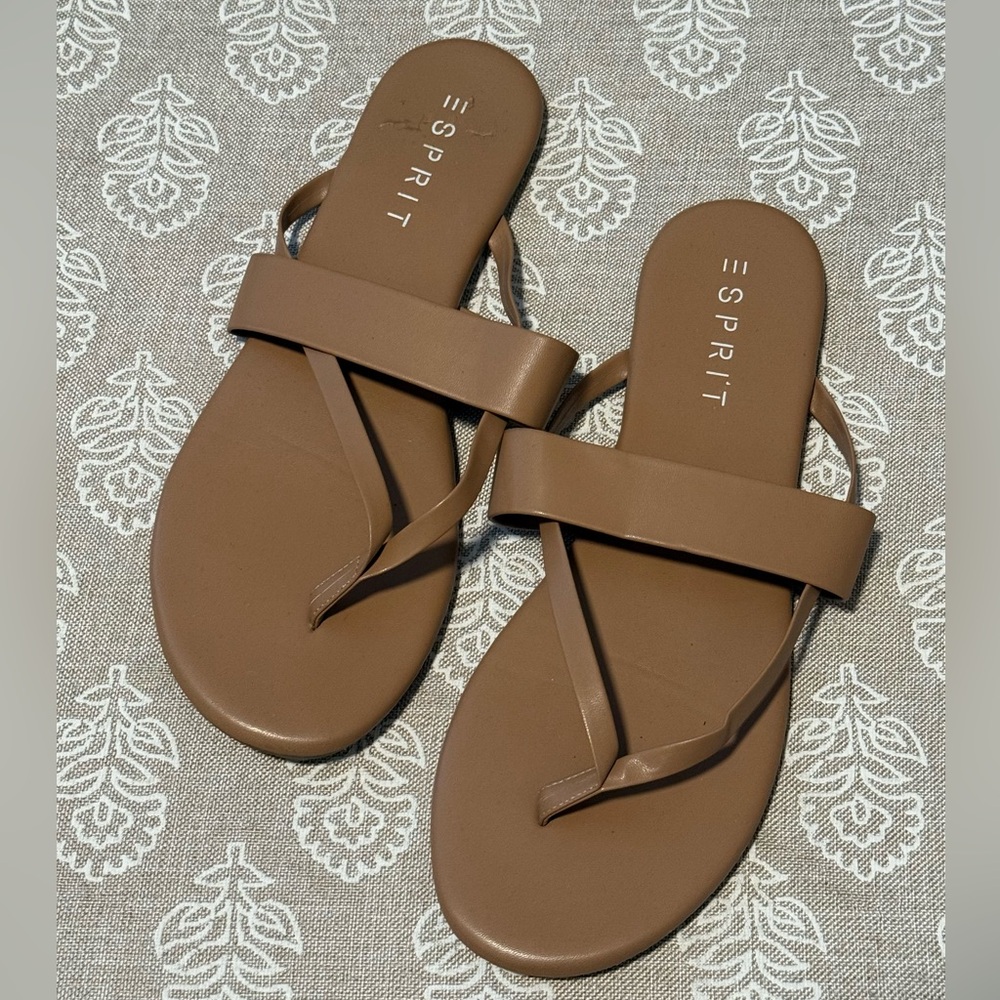 *NWOT* Esprit Women's Tan Strappy Sandals